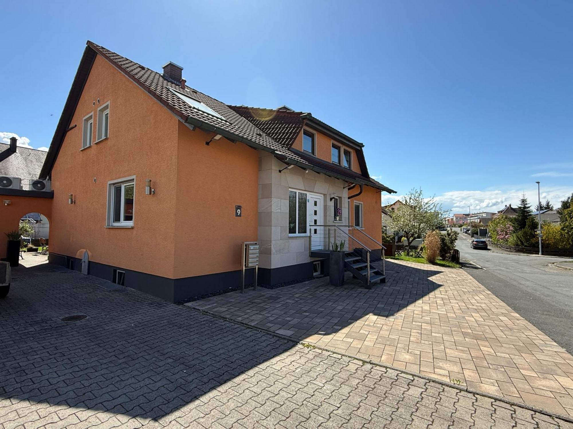 B&B'S Im Aischgrund Adelsdorf Exterior photo