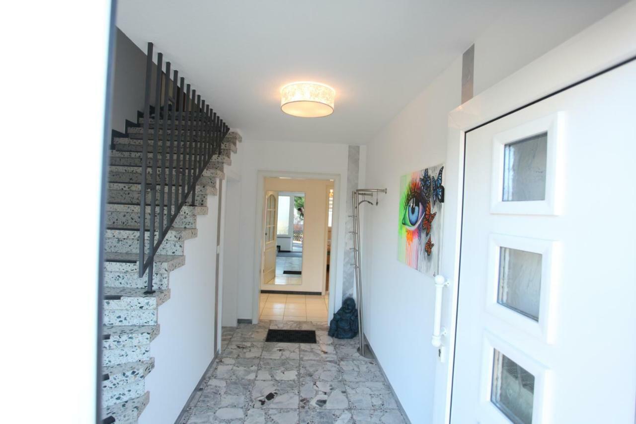 B&B'S Im Aischgrund Adelsdorf Exterior photo